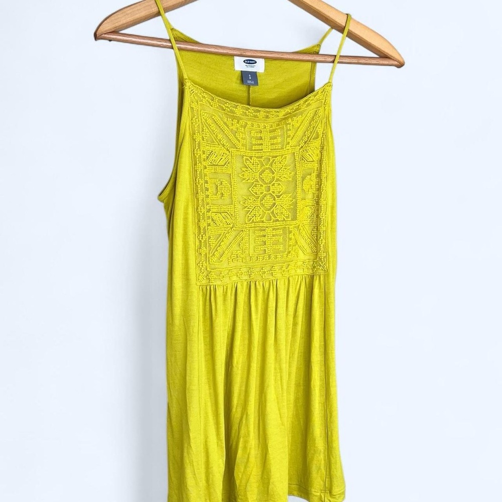Old Navy Size Small Yellow Bohemian Mesh Embroidery Tank Top Flowy Boho Casual